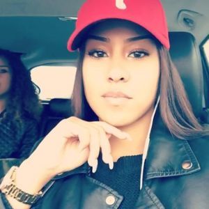 Meet your Posher, Nadya